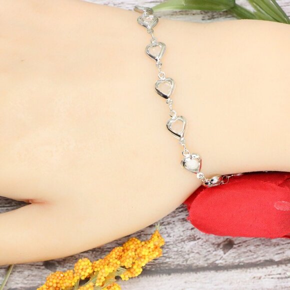 Trendy Bracelet for Girls & Women – Cute, Adjustable & Gift-Ready | MLCRC2040 - Picture 9 of 10